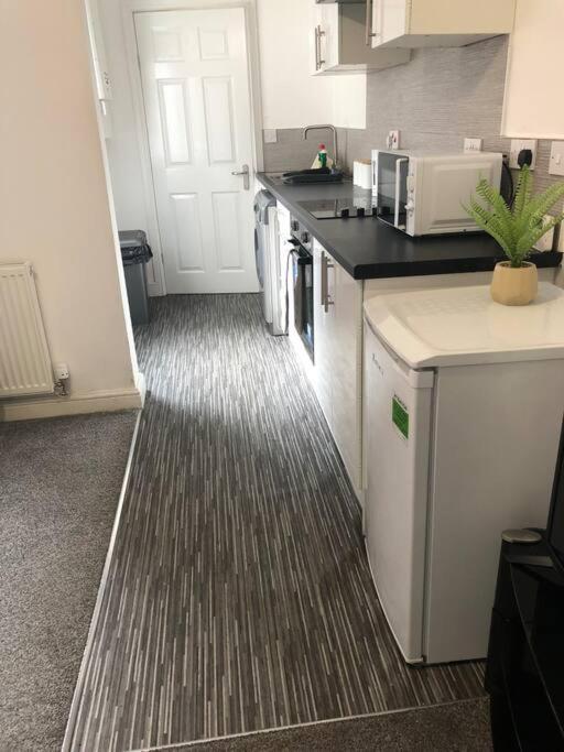 Apartmán Simple And Sweet, Flat On Lewis Street - 1 Br Stoke-on-Trent Exteriér fotografie